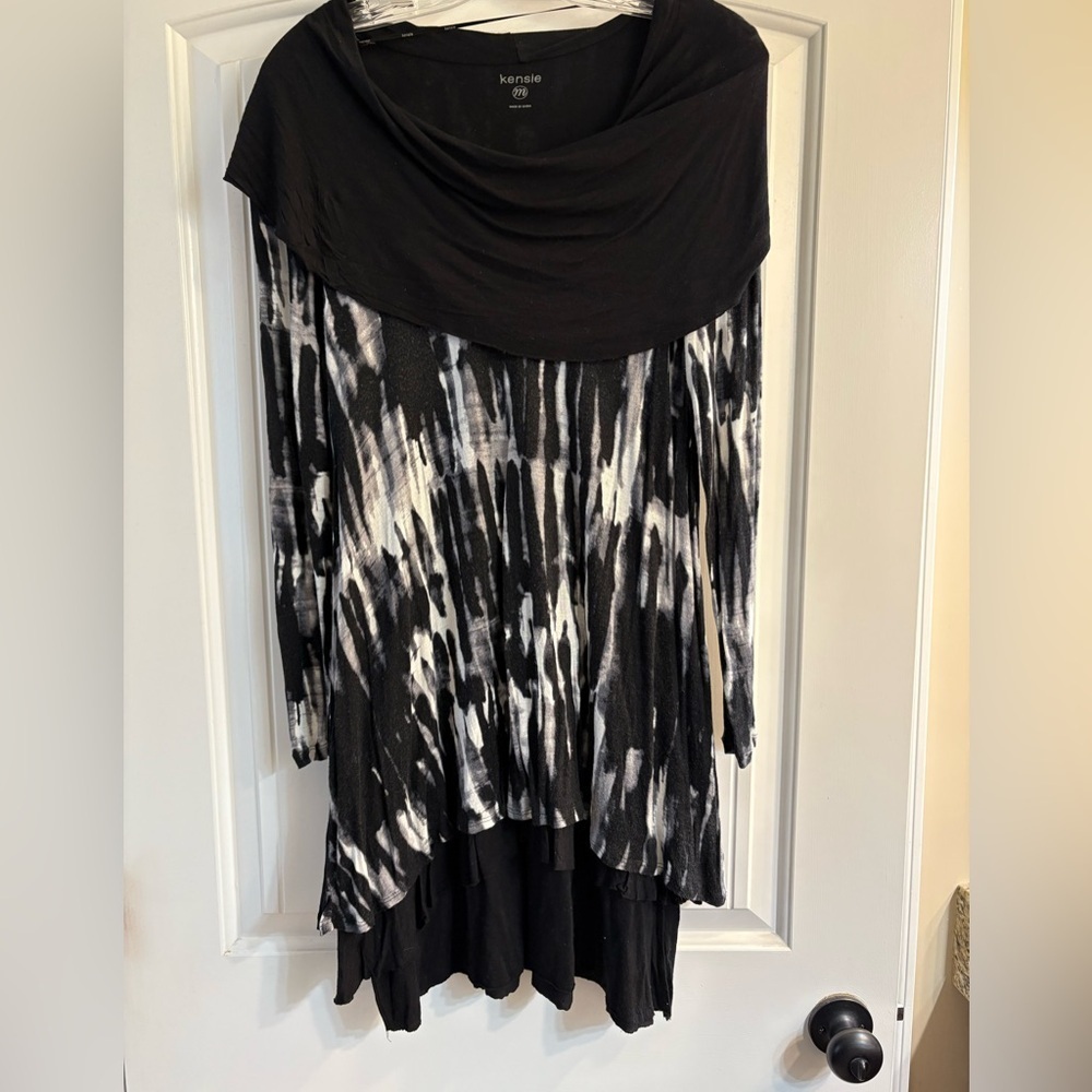 ▪️ kensie Long Layered Tunic